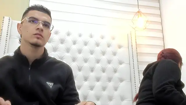 DAVID VICTORIAA online show from 15, 10, 2025