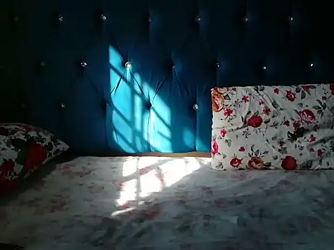 SexyLadyBoosxx online show from 15, 5, 2026