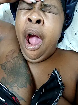 SexyLadyBoosxx online show from 19, 10, 2025