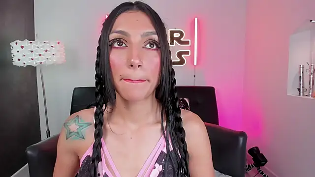 miss   evangeline online show from 21, 5, 2026