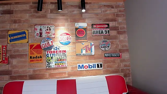 miss   evangeline online show from 16, 9, 2025