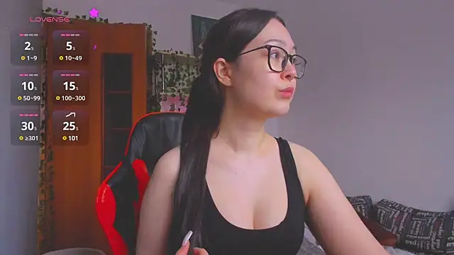 kittenrisha online show from 24, 2, 2025