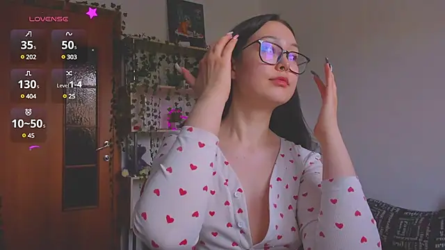 kittenrisha online show from 22, 2, 2025