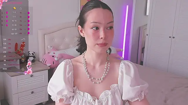 kittenrisha online show from 18, 4, 2026