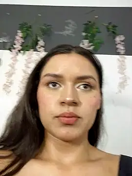 Danni shy online show from 13, 2, 2026