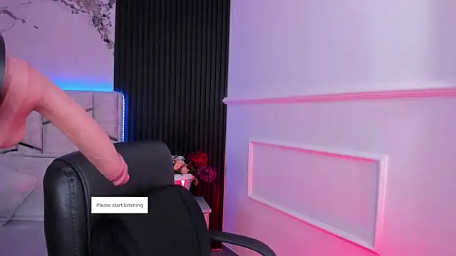 daniiphoeniixx online show from 13, 1, 2026