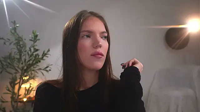 alittlestarrr online show from 13, 10, 2025