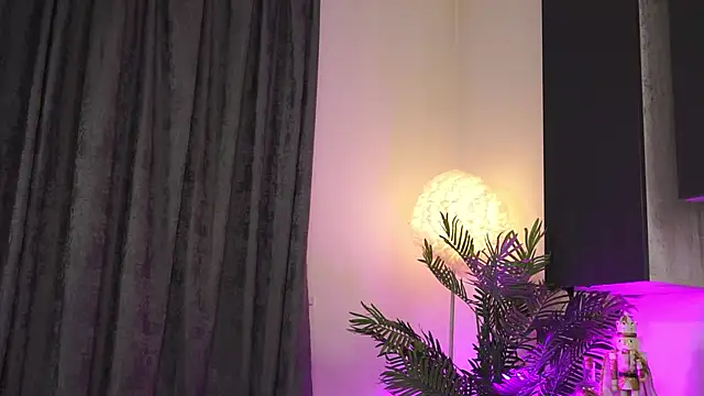 amiraroshen online show from 22, 9, 2025