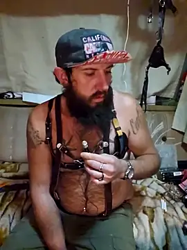 Snapshot of StruggleSnuggles chatting on 29, 10, 2025 StruggleSnuggles online show from 29, 10, 2025