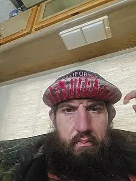 Snapshot of StruggleSnuggles chatting on 2, 11, 2025 StruggleSnuggles online show from 2, 11, 2025