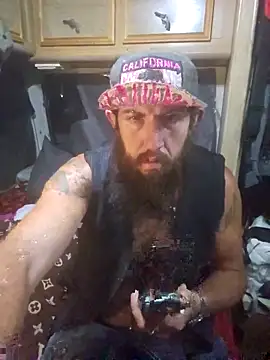 Snapshot of StruggleSnuggles chatting on 6, 10, 2025 StruggleSnuggles online show from 6, 10, 2025