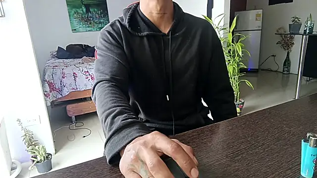 Adam Valenciia online show from 12, 1, 2026