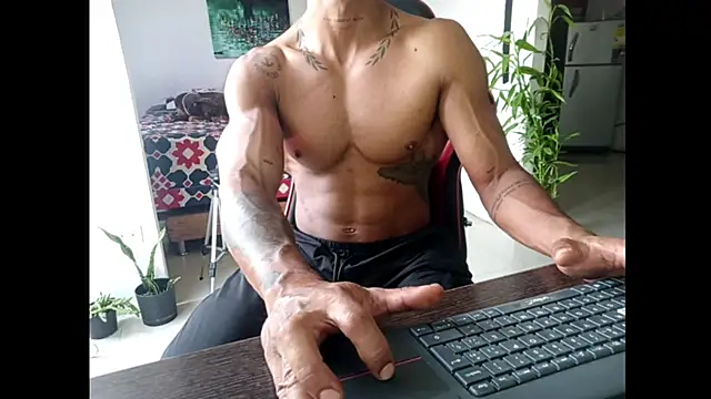 Snapshot of Adam_Valenciia chatting on 20, 6, 2026 Adam Valenciia online show from 20, 6, 2026
