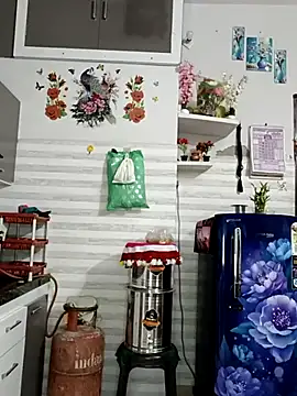 Best-Couple online show from 15, 9, 2025