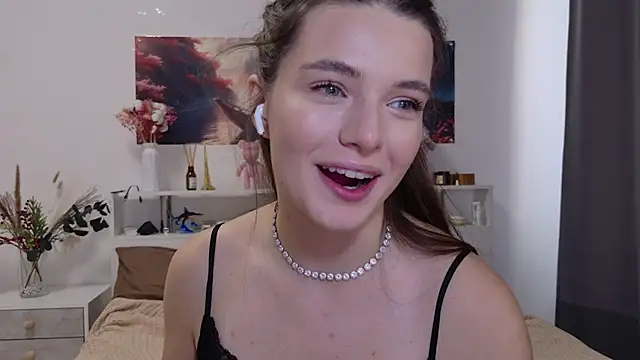 Nellie Medina online show from 7, 11, 2025