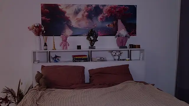 Nellie Medina online show from 14, 10, 2025