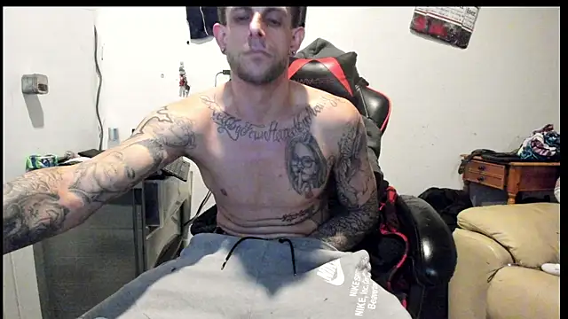 JamesMichael88 online show from 3, 3, 2025