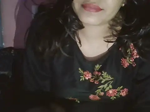 Hot-shanvi online show from 5, 10, 2025