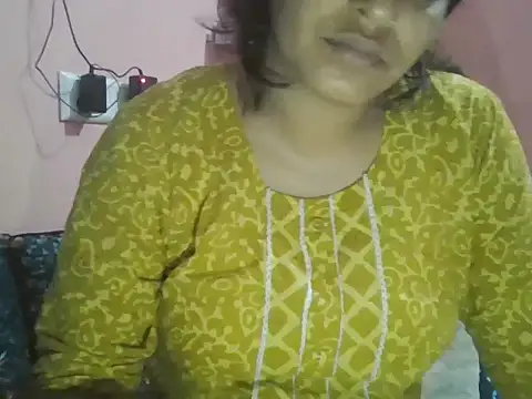 Hot-shanvi online show from 8, 10, 2025