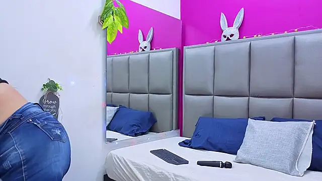 Snapshot of KRYSSTARITTER4 chatting on 4, 2, 2026 KRYSSTARITTER4 online show from 4, 2, 2026