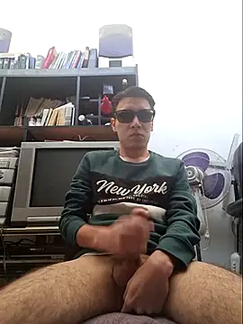 CarlosRyan1997 online show from 13, 3, 2025