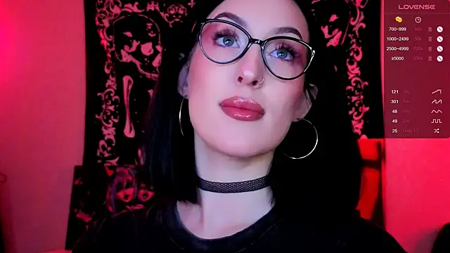 Miss Alice   online show from 19, 10, 2025