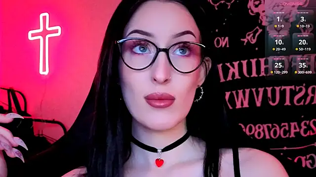 Miss Alice   online show from 2, 4, 2026