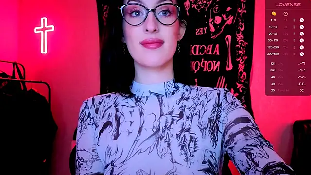 Miss Alice   online show from 19, 9, 2025