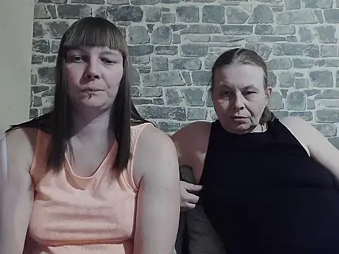 Sweet Phoenix online show from 22, 2, 2025