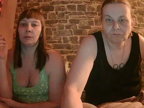 Sweet Phoenix online show from 24, 1, 2025