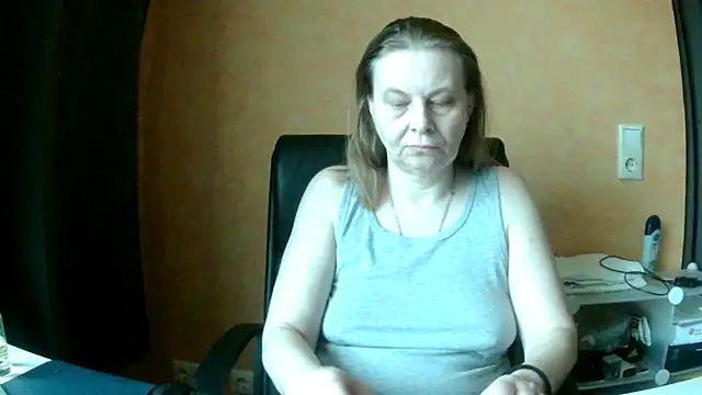 Sweet Phoenix online show from 21, 1, 2025