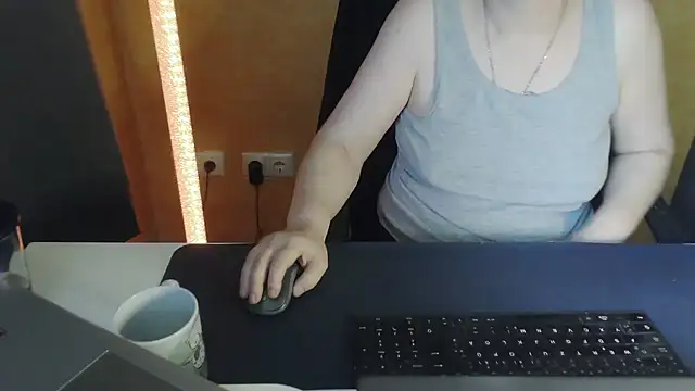 Sweet Phoenix online show from 15, 6, 2026
