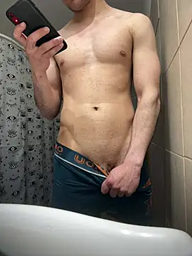 xanaxlil68 online show from 4, 1, 2025