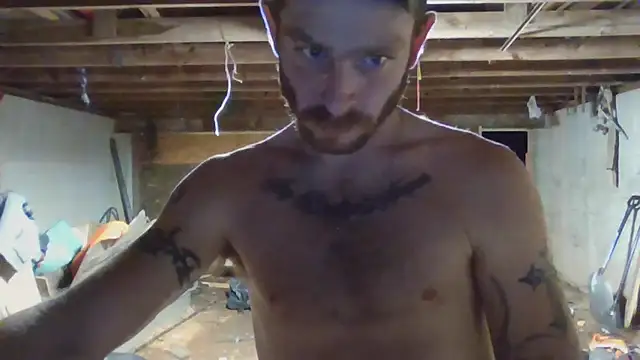 Snapshot of Spotlight95 chatting on 15, 3, 2026 Spotlight95 online show from 15, 3, 2026