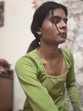 Enna Zarza  online show from 19, 6, 2026