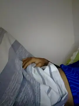 Snapshot of fredfgr chatting on 28, 10, 2025 fredfgr online show from 28, 10, 2025