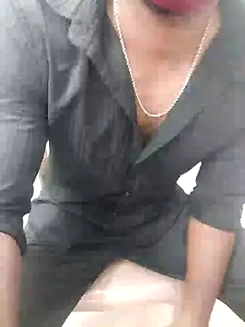 hot boy dic online show from 30, 12, 2024