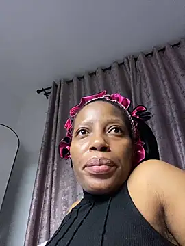 Thando04 online show from 19, 11, 2025