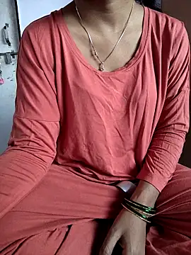 lovelygirl4567 online show from 7, 2, 2026