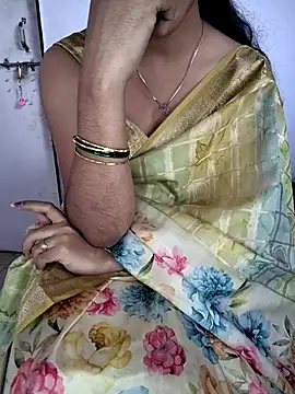 lovelygirl4567 online show from 3, 2, 2026