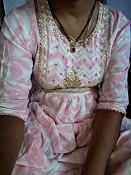 lovelygirl4567 online show from 9, 1, 2026