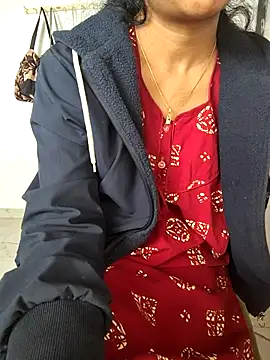 lovelygirl4567 online show from 21, 12, 2025