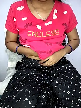 lovelygirl4567 online show from 4, 3, 2026