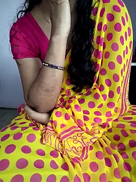 lovelygirl4567 online show from 12, 2, 2026