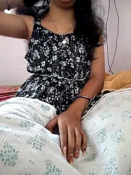 lovelygirl4567 online show from 8, 4, 2026