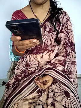 lovelygirl4567 online show from 16, 3, 2026