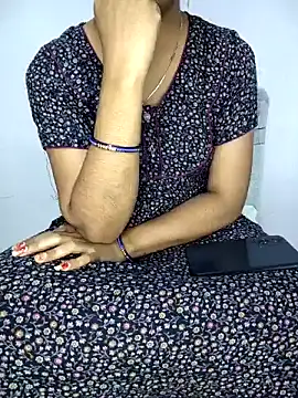 lovelygirl4567 online show from 28, 2, 2026