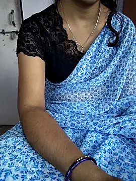 lovelygirl4567 online show from 15, 2, 2026