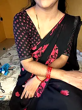 lovelygirl4567 online show from 2, 10, 2025