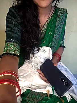 lovelygirl4567 online show from 24, 9, 2025